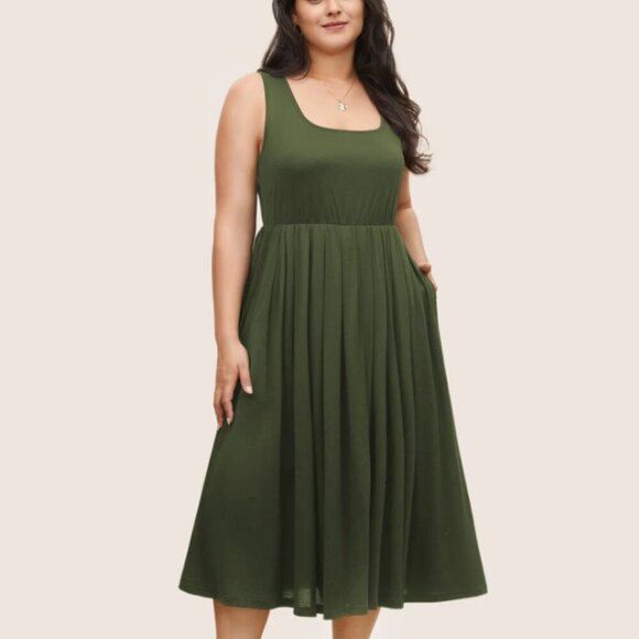 BloomChic Plus Size Supersoft Essentials Solid Gathered Tank Dress XL - Picture 4 of 5